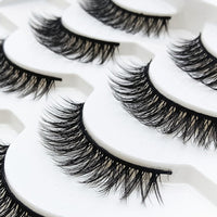 Eyeliner Adhésif avec Faux Cils Multicouches Croisés - Effet Naturel et Élégant
