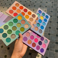 Palette de Fards à Paupières – 60 Couleurs Pailletées et Multichromes