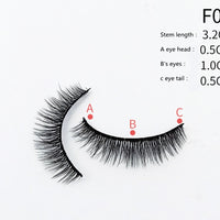 Eyeliner Adhésif avec Faux Cils Multicouches Croisés - Effet Naturel et Élégant