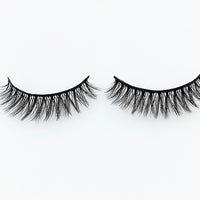 Eyeliner Adhésif avec Faux Cils Multicouches Croisés - Effet Naturel et Élégant